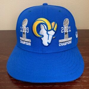 New Era LA Rams Super Bowl Champions Fitted Hat Size 7 3/4. Good Condition.